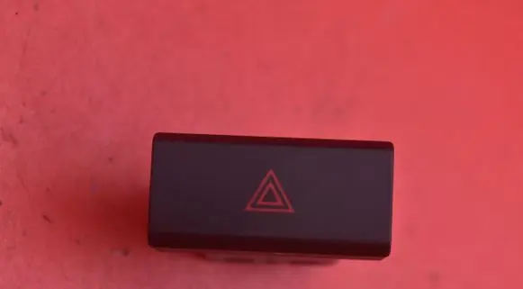 Mazda MX-5 NA Miata Hazard light switch N243-664H0