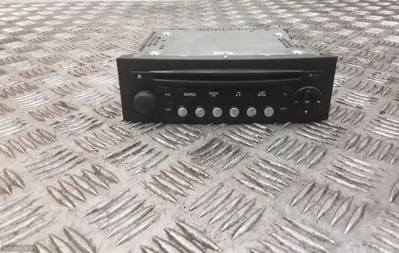 Peugeot Partner Radio/CD/DVD/GPS head unit 98032839XT