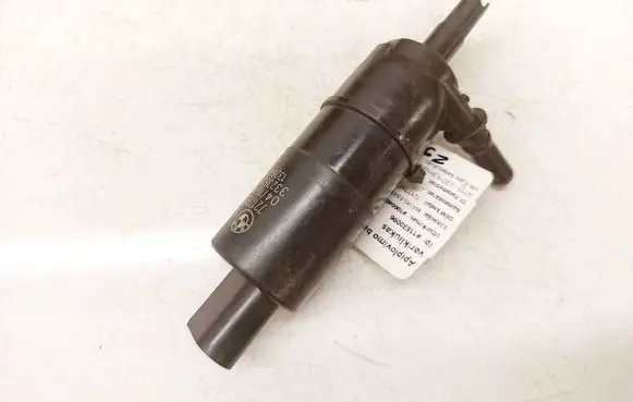 BMW 5 F10 F11 Headlight washer pump 721779202 6712721779202