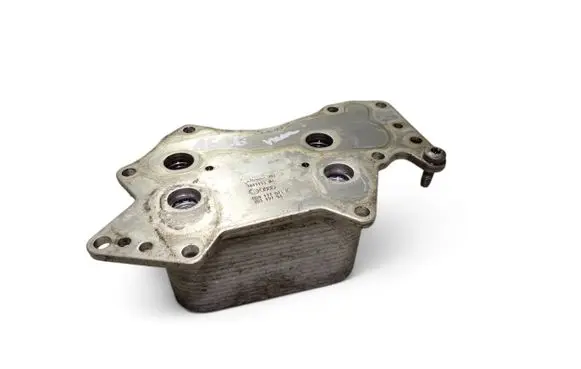 Engine oil radiator
