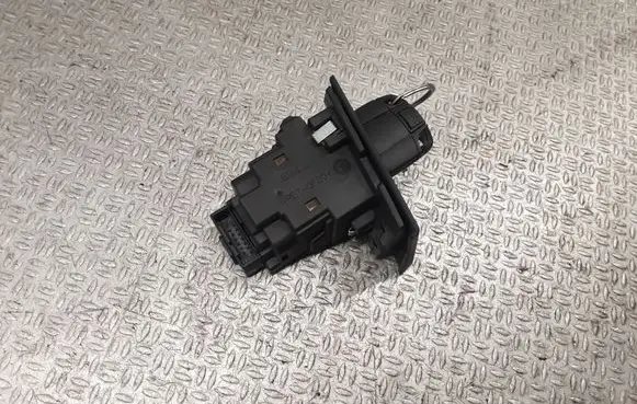 BMW 3 E90 E91 Ignition lock 695471909