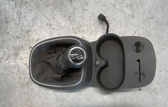 Opel Corsa D Gear shifter surround trim plastic 13205815