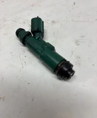 Toyota Prius (XW20) Fuel injector 2325021020