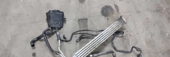 BMW 5 F10 F11 Power steering radiator 7570100 N7399003