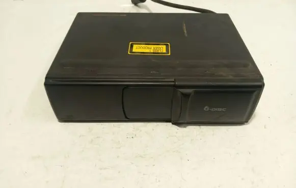 Audi A6 S6 C5 4B CD/DVD changer 4B0035111 CXCA1720A