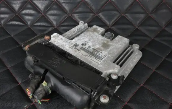 Seat Leon (1P) Engine control unit/module 03L906018FJ 03L906018FL 03L906018