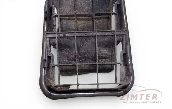 Renault Trafic II (X83) Quarter panel pressure vent 8200728288