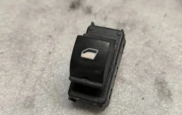 Citroen Berlingo Electric window control switch 98044803ZD