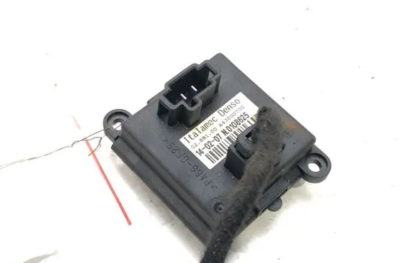 Citroen C4 I Picasso Heater blower motor/fan resistor A43000700