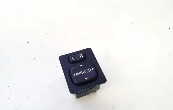 Toyota Corolla Verso AR10 Wing mirror switch 183574