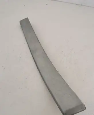 BMW 5 E39 Dashboard glove box trim 8159742
