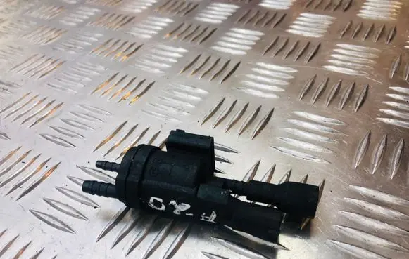 Mercedes-Benz E W212 Vacuum valve 0025407097