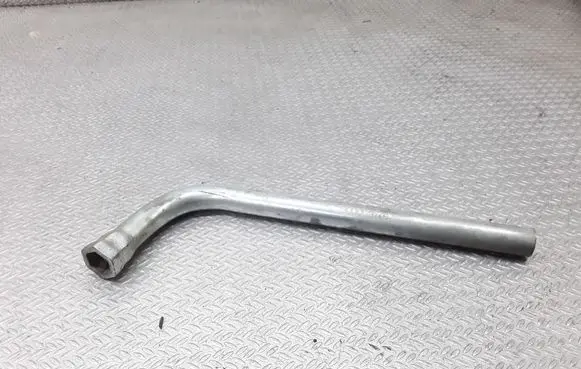Audi A6 Allroad C6 Wheel nut wrench 6N0012219
