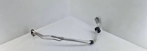 Audi A4 S4 B9 Air conditioning (A/C) pipe/hose 8W0816738 AC00300289030