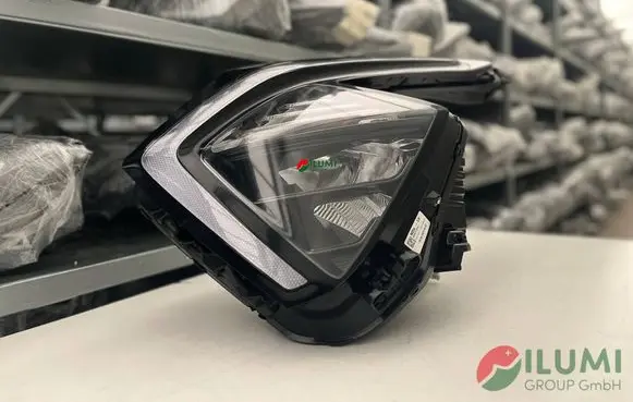 KIA Sportage Headlight/headlamp 92101R2000
