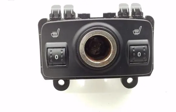 Ford C-MAX II Seat heating switch AM5T19K314AC