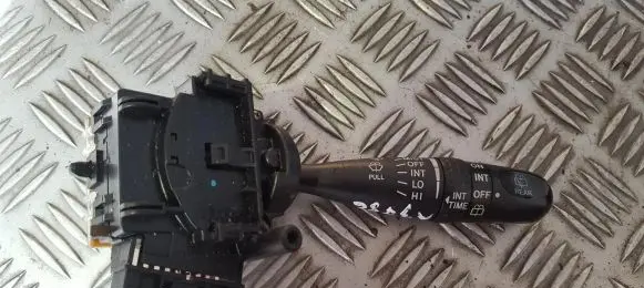 Toyota Corolla E120 E130 Wiper control stalk 173647 173680