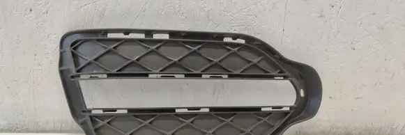 Mercedes-Benz GLK (X204) Front fog light trim/grill A2048857223 2048857223