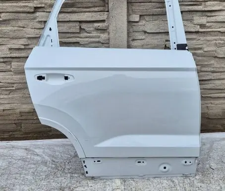 Seat Ateca Rear door 575833312