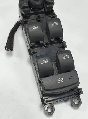 Land Rover Freelander 2 - LR2 Quarter vent window switch AH22-14540-AC