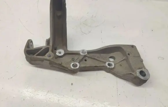Volkswagen Golf VI Front lower control arm/wishbone 1K0199296F 73092003