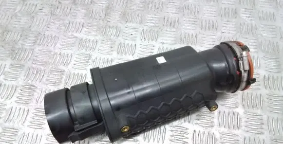 Volvo XC90 Intake resonator 31474846