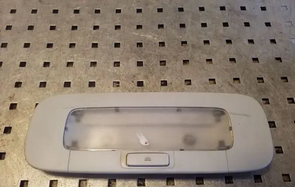 Volkswagen PASSAT B7 Rear seat light 1K0947291H
