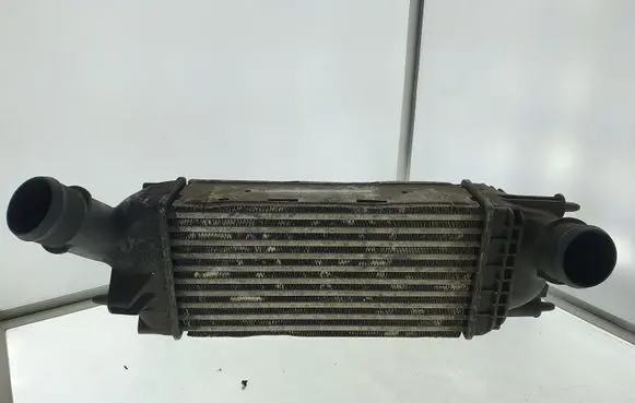 Peugeot 407 Intercooler radiator 9657073480