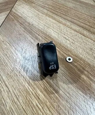 Mercedes-Benz CLK A208 C208 Other switches/knobs/shifts 2108213551