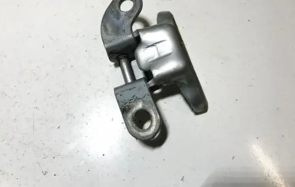 Lexus IS 220D-250-350 Rear door lower hinge