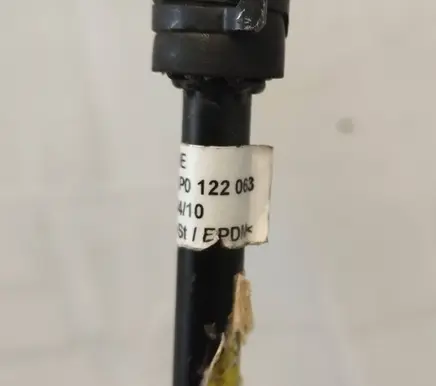 Audi A3 S3 8P Engine coolant pipe/hose 8P0122063