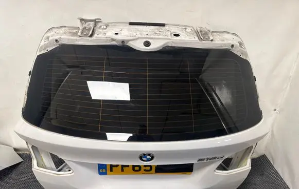 BMW 2 F45 Tailgate/trunk/boot lid 