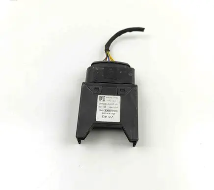Audi Q2 - Fuel injection pump control unit/module 5Q0906093