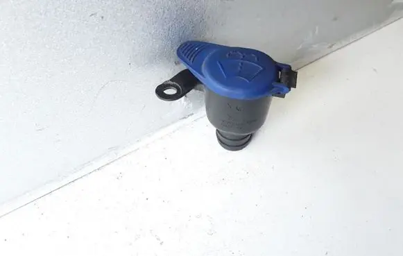 Volvo V70 Window washer liquid tank fill tube 30699203