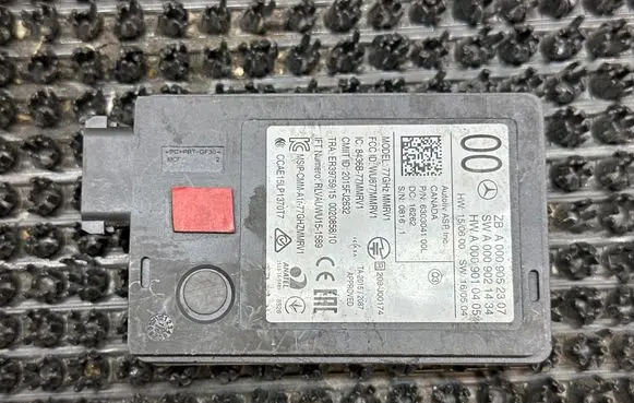 Mercedes-Benz S W222 Distronic sensor radar A0009052307 A0009021434 A0009010405