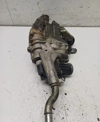 Land Rover Discovery 4 - LR4 EGR valve 306988050