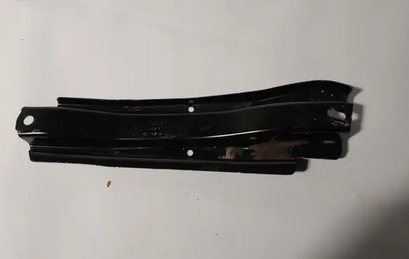 Audi Q5 SQ5 Radiator mount bracket 80A805527