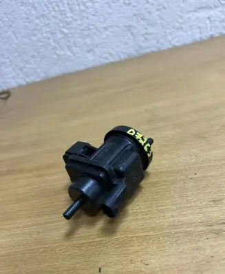 Mercedes-Benz A W168 EGR valve A0005450427 D7263