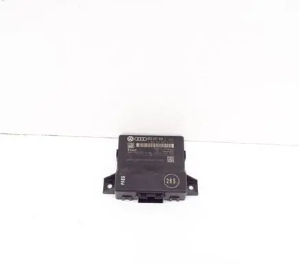 Audi A5 8T 8F Parking PDC control unit/module 8R0907468L 8R0907468