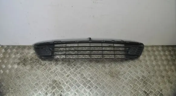 Citroen C4 I Picasso Front grill 9654196377
