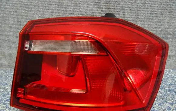 Volkswagen Golf Sportsvan Tailgate rear/tail lights 510945096D
