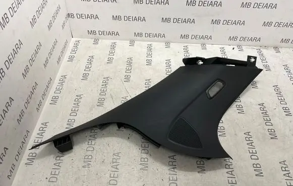 Mercedes-Benz GLC X253 C253 (D)pillar trim (top) A2536902325