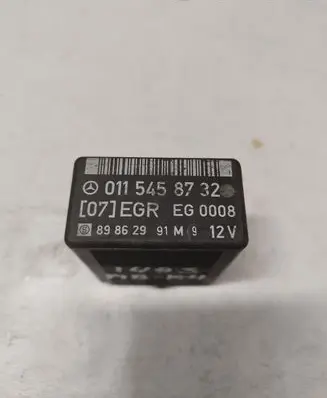 Mercedes-Benz E W124 Hazard warning light relay 0115458732 89862991M9