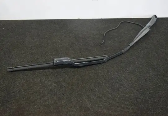 Tesla Model 3 Windshield/front glass wiper blade 107672900B 3392126527