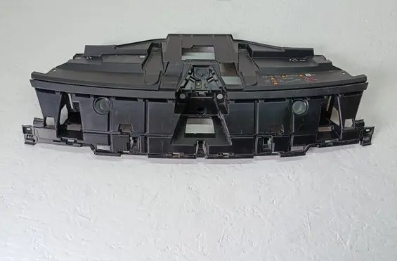 Renault 5 E-Tech Front grill 638740677R