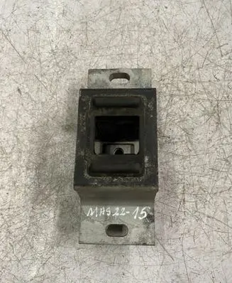 Renault Master III Gearbox mount 8200676857