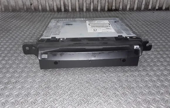 Nissan Primera CD/DVD changer 28185BA010