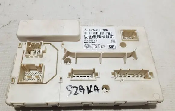 Mercedes-Benz E C207 W207 Comfort/convenience module 2079004300DD A2079004300