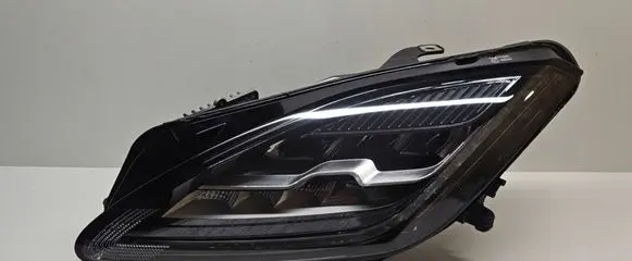 Jaguar E-Pace Headlight/headlamp J9C313W030EC J106NPUSZKA