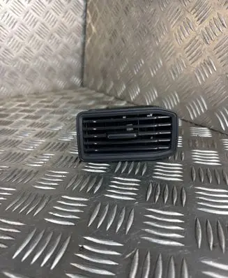Volkswagen Caddy Dashboard side air vent grill/cover trim 2K5819701A 2K5819701